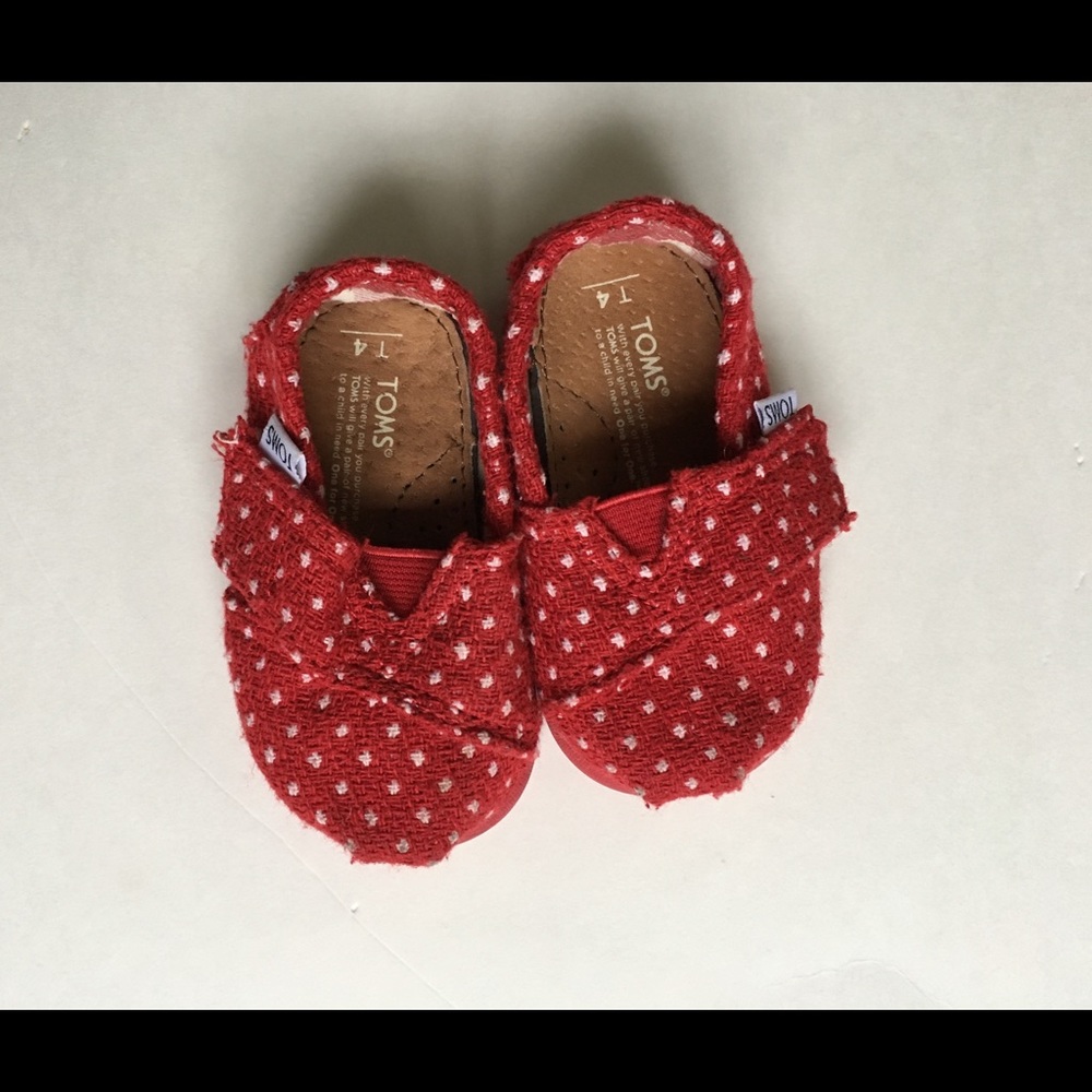 Tiny toms